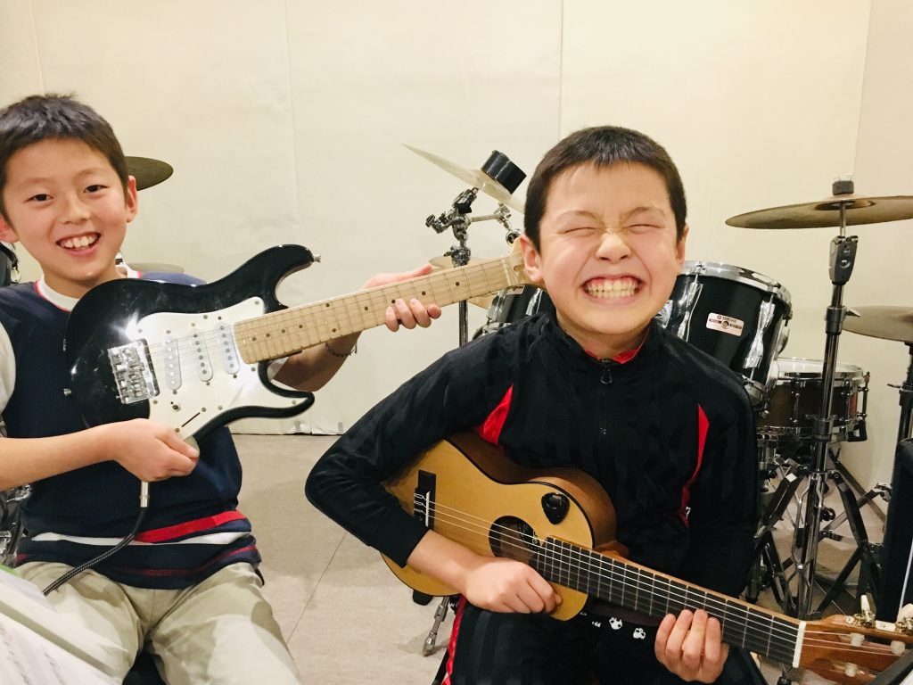 福岡子供ギター教室