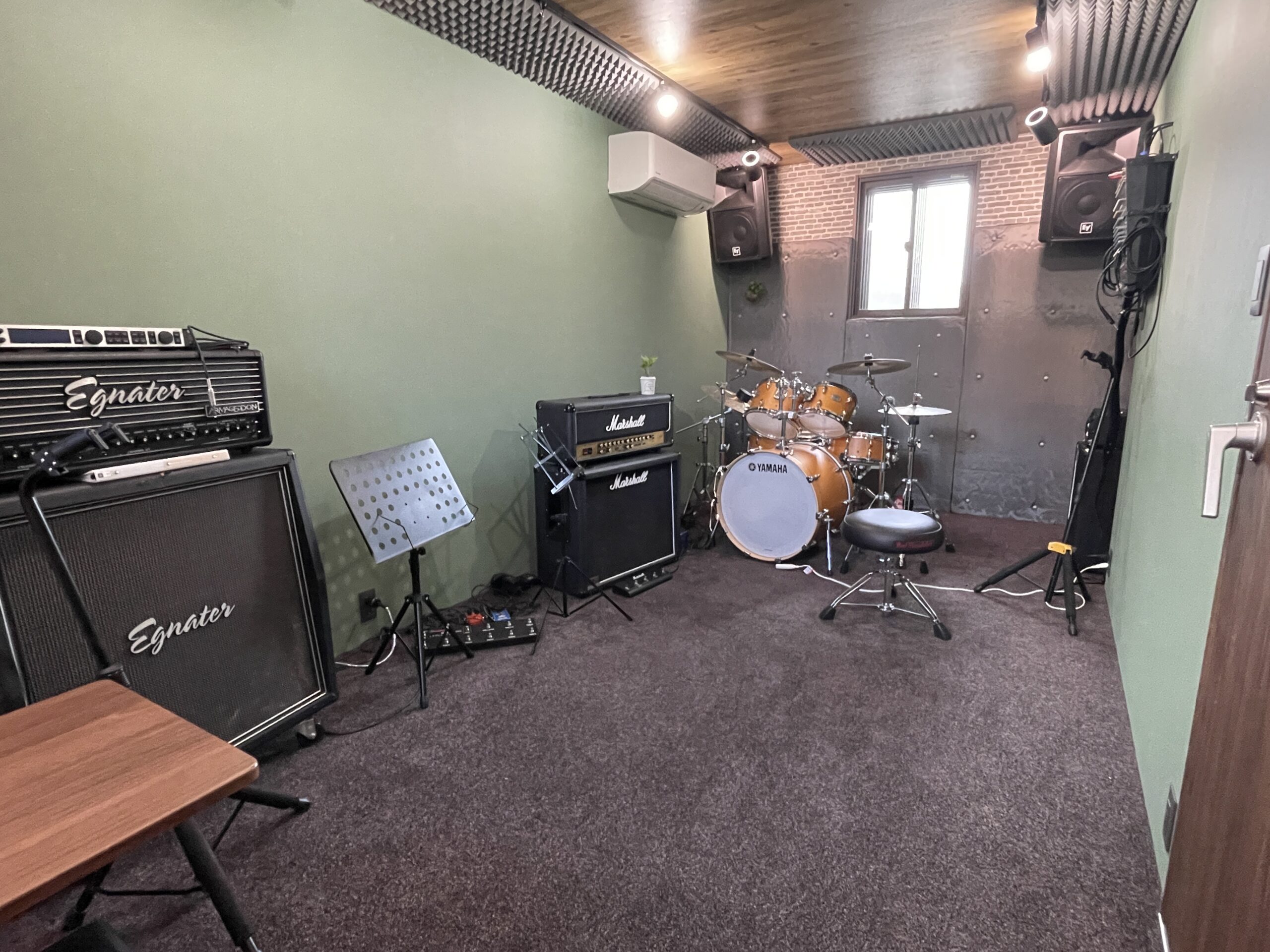 福岡の配信ライブ音楽スタジオ