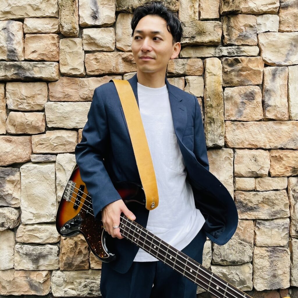 福岡ベーシスト